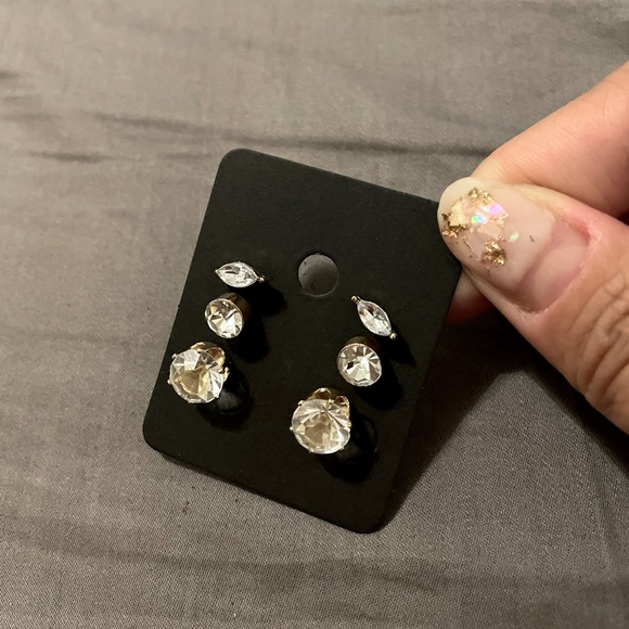 3-pairs sparkle studs earrings set - Picture 2 of 3